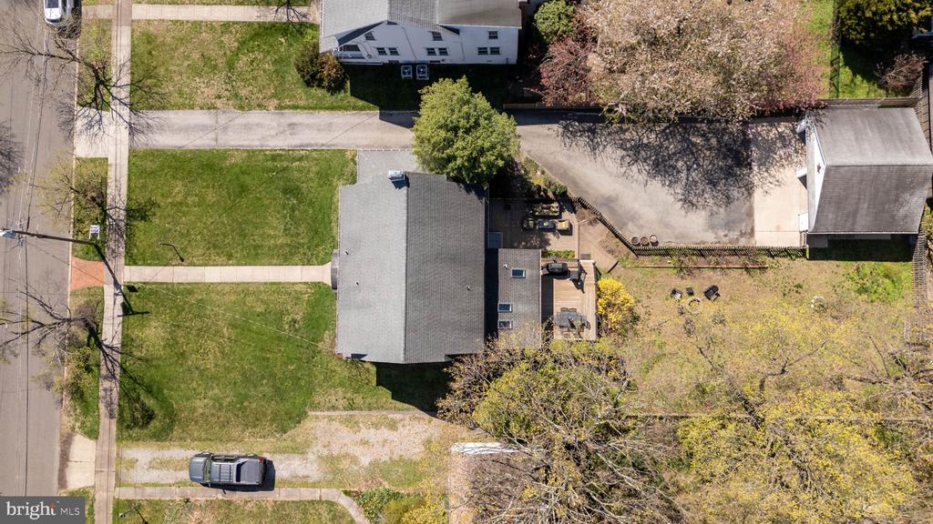 32 HARWOOD ROAD