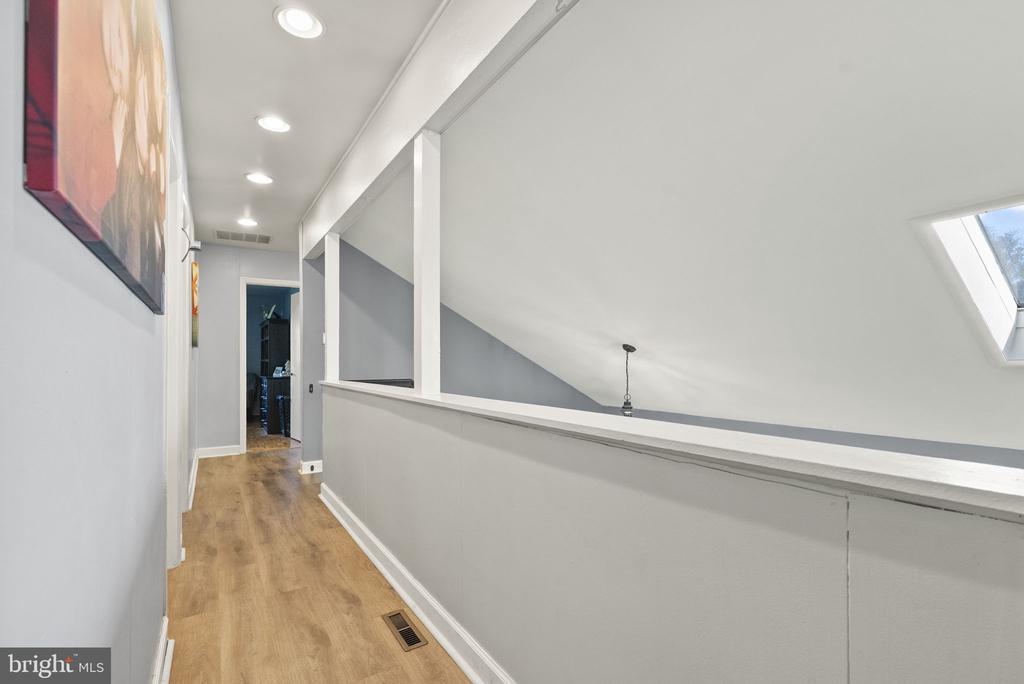 32 HARWOOD ROAD