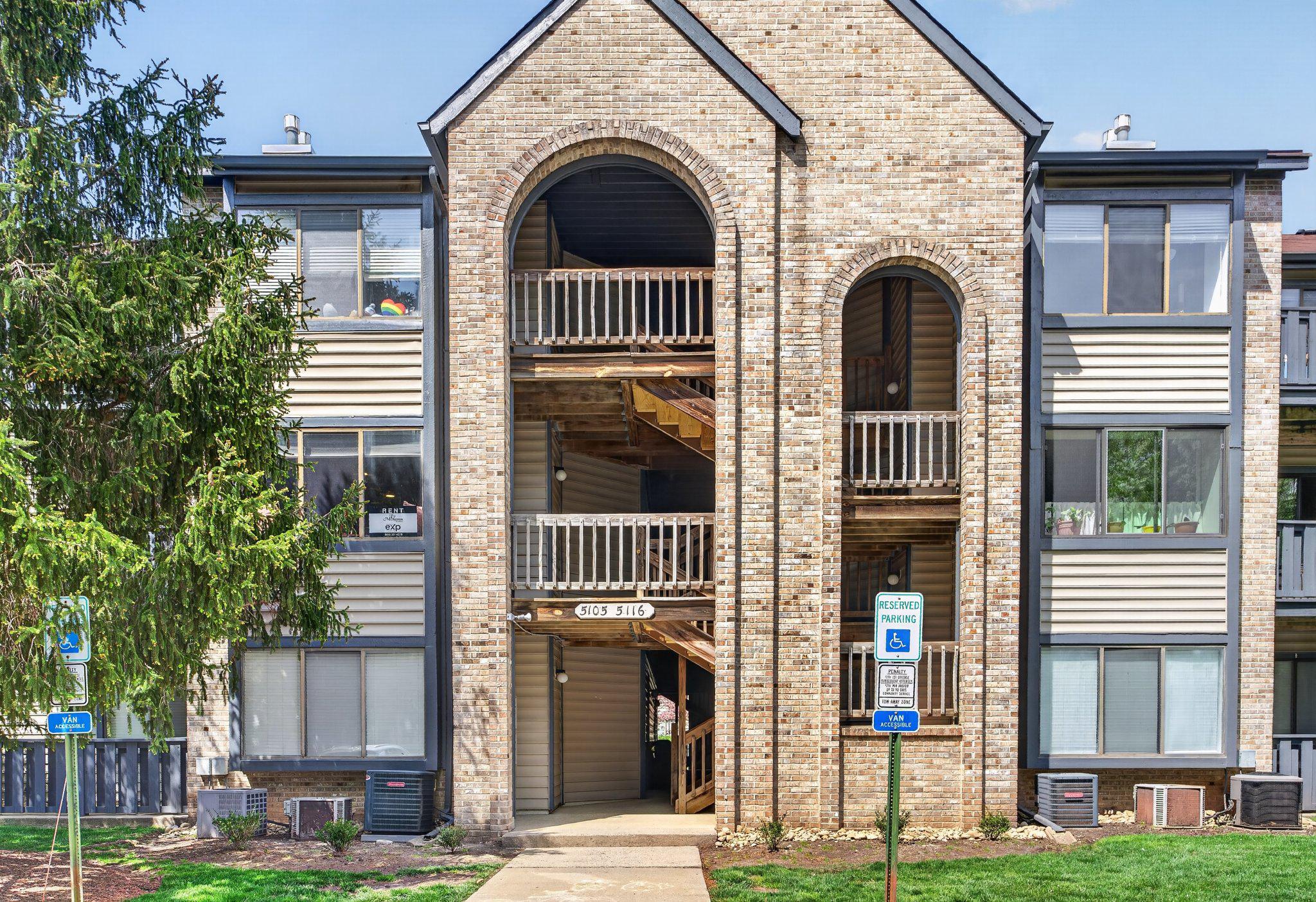 5109B ABERDEEN DRIVE