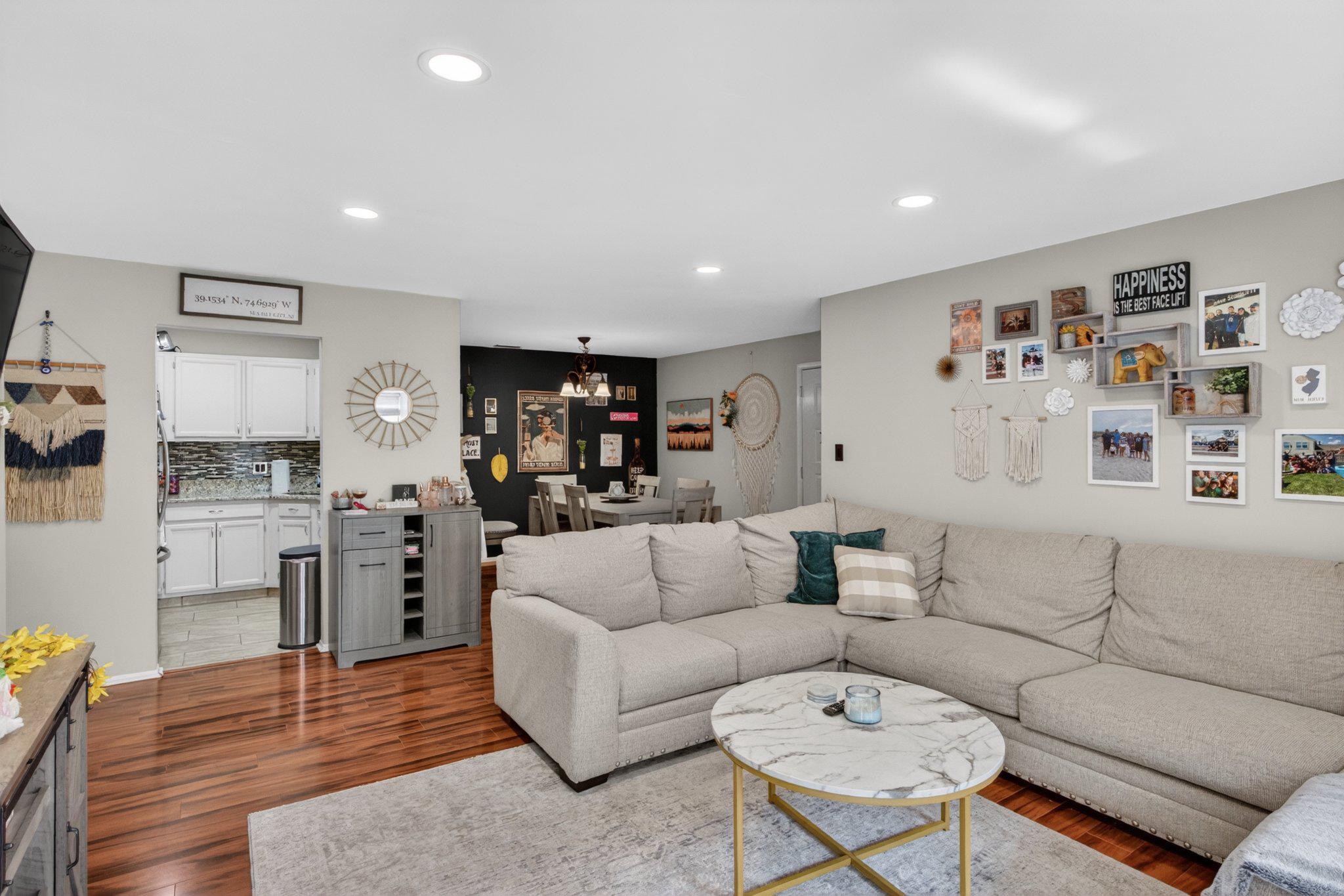 5109B ABERDEEN DRIVE