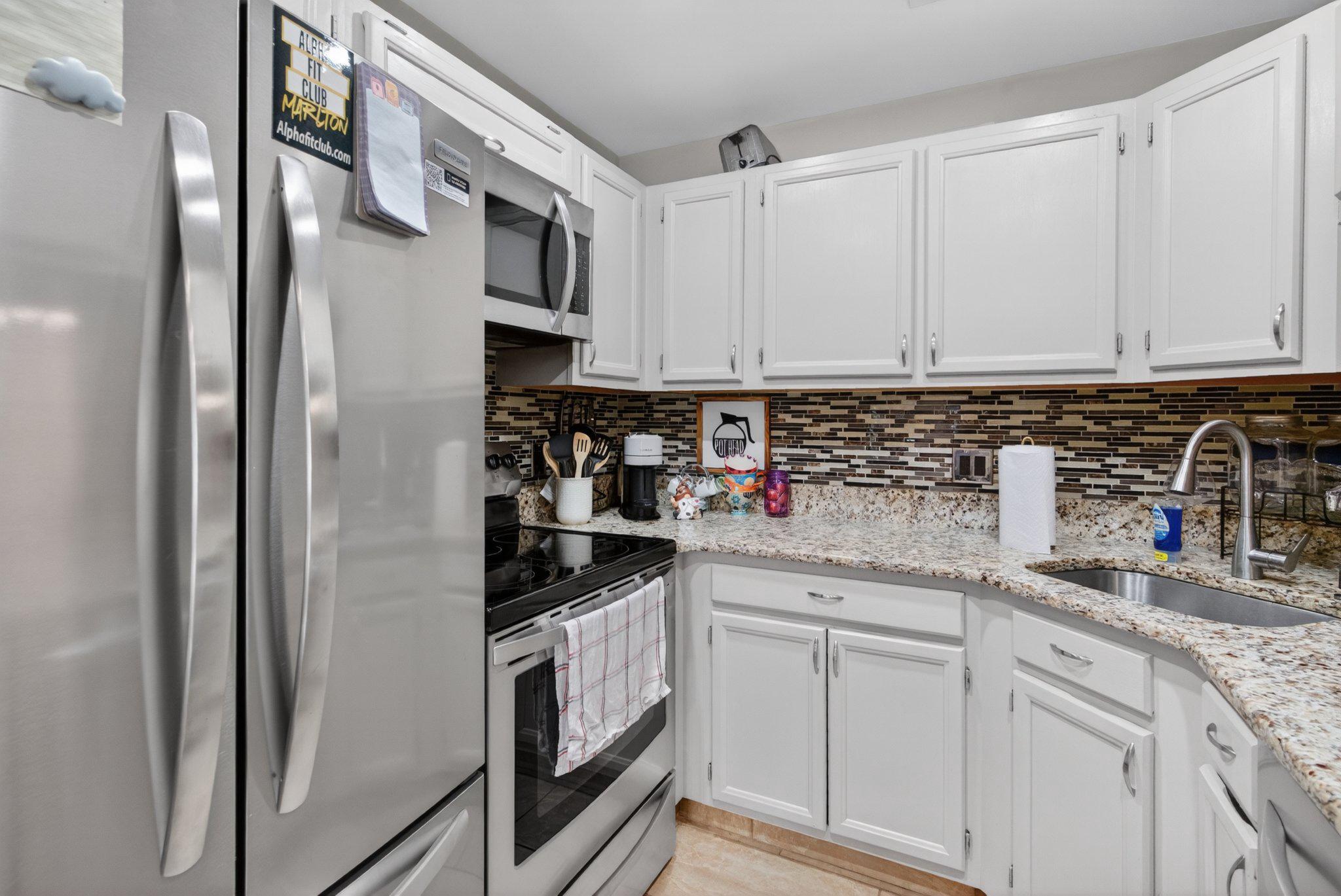 5109B ABERDEEN DRIVE