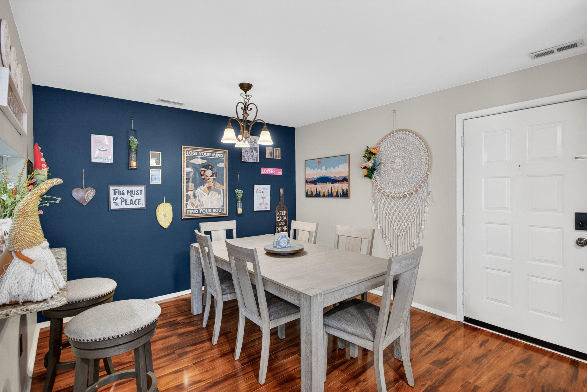 5109B ABERDEEN DRIVE