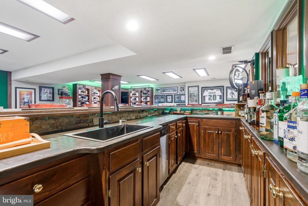 2 TEABERRY DRIVE