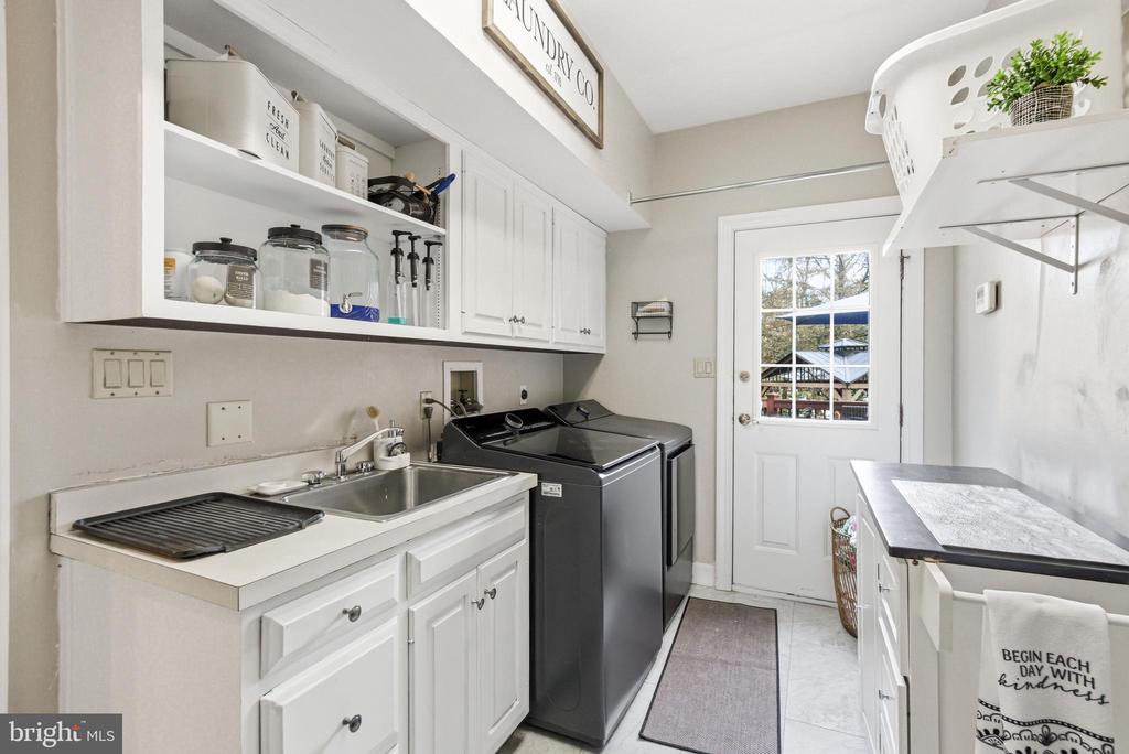 2 TEABERRY DRIVE