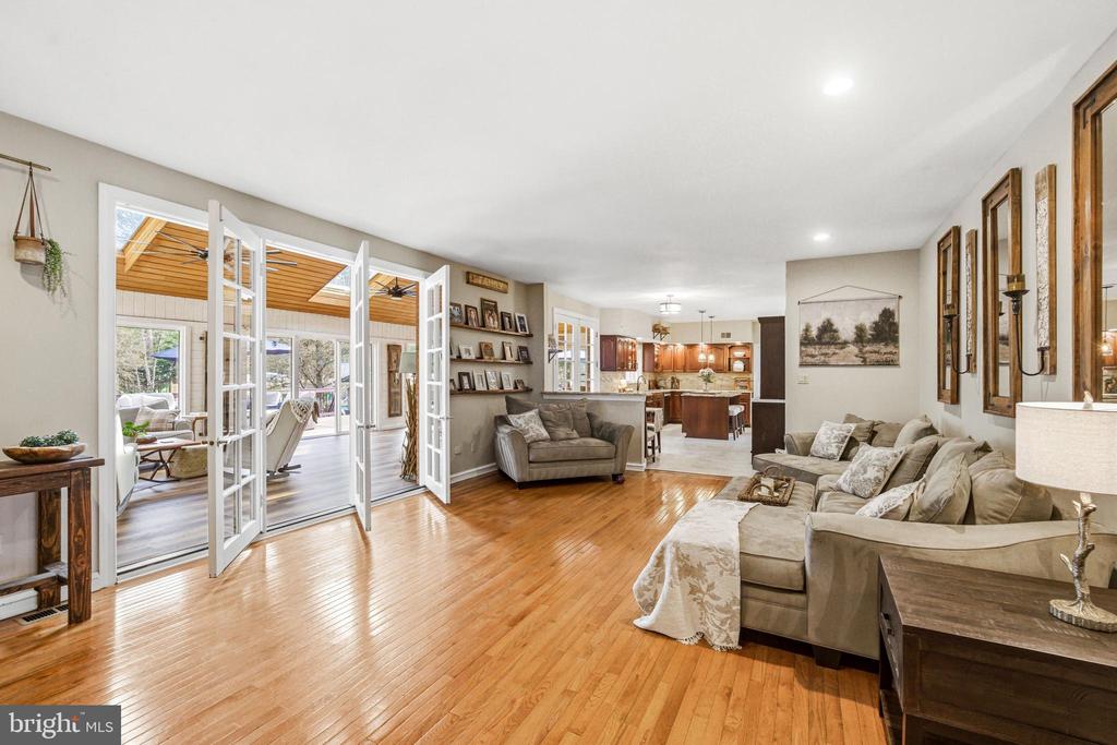 2 TEABERRY DRIVE