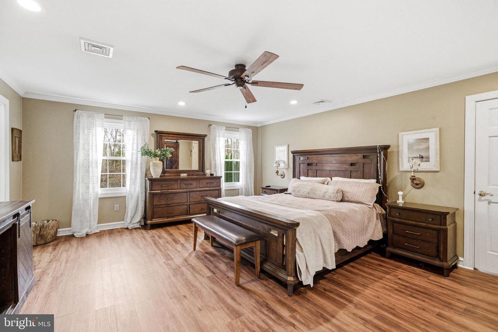 2 TEABERRY DRIVE