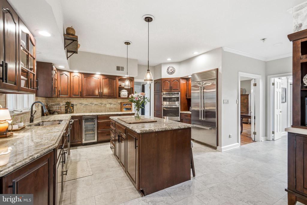 2 TEABERRY DRIVE