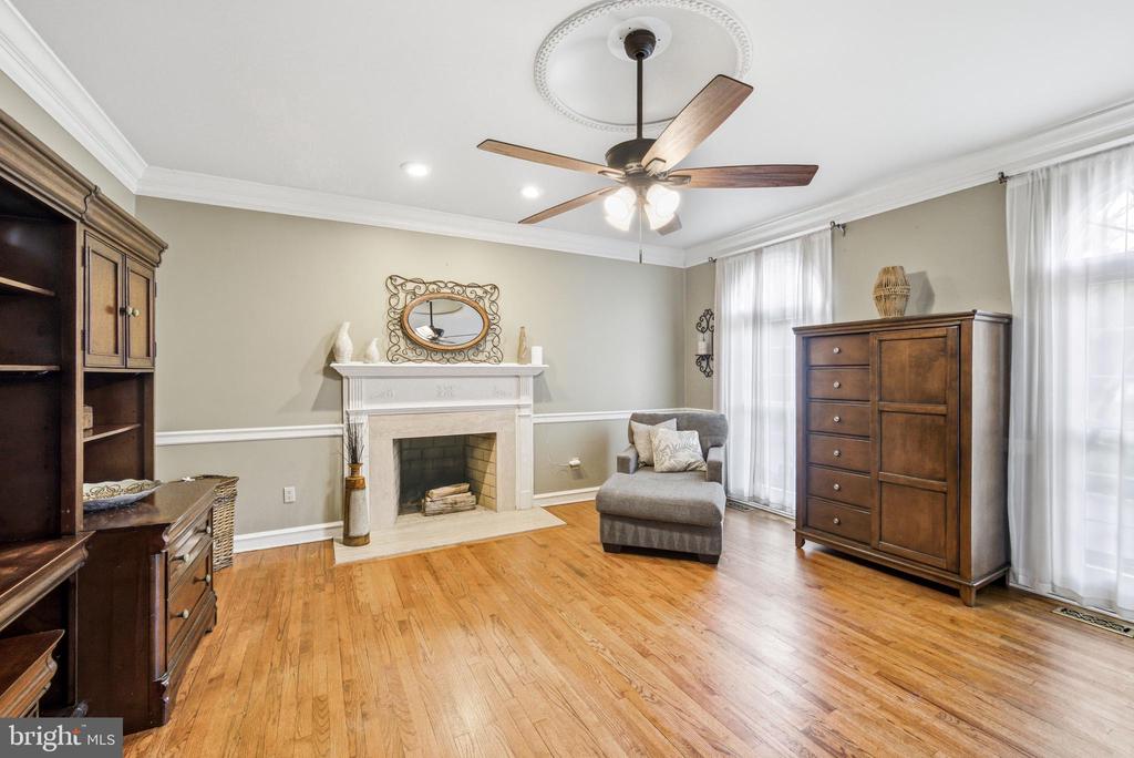 2 TEABERRY DRIVE
