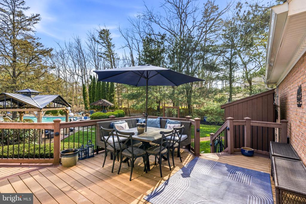 2 TEABERRY DRIVE