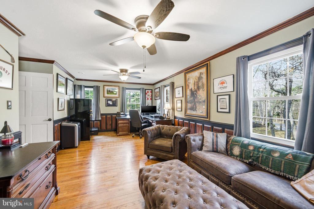 2 TEABERRY DRIVE