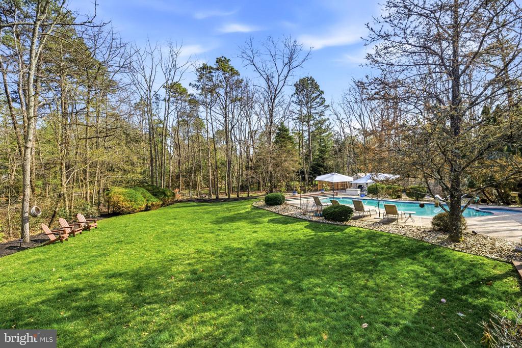 2 TEABERRY DRIVE