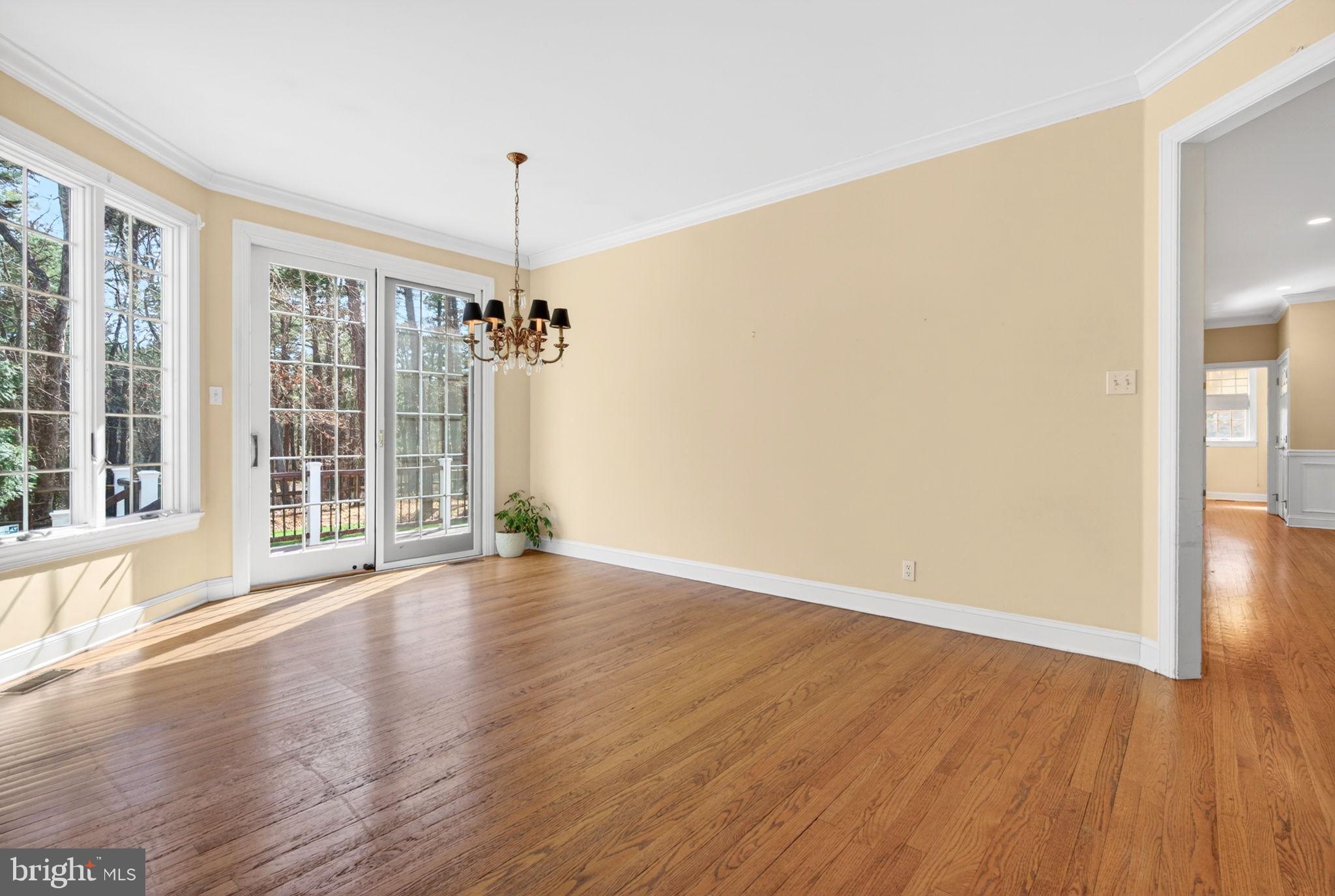 9 CLIFF SWALLOW DRIVE