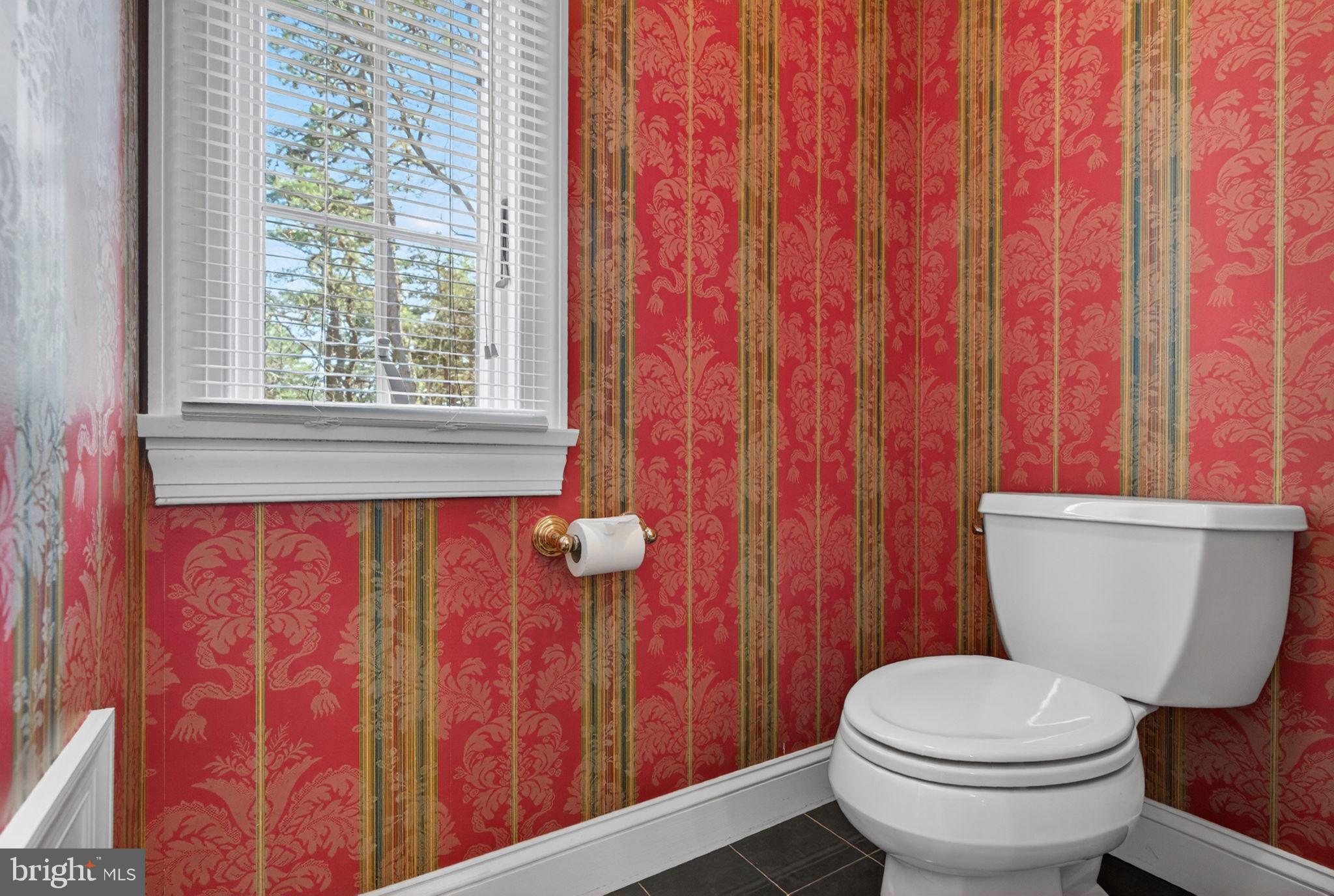 9 CLIFF SWALLOW DRIVE