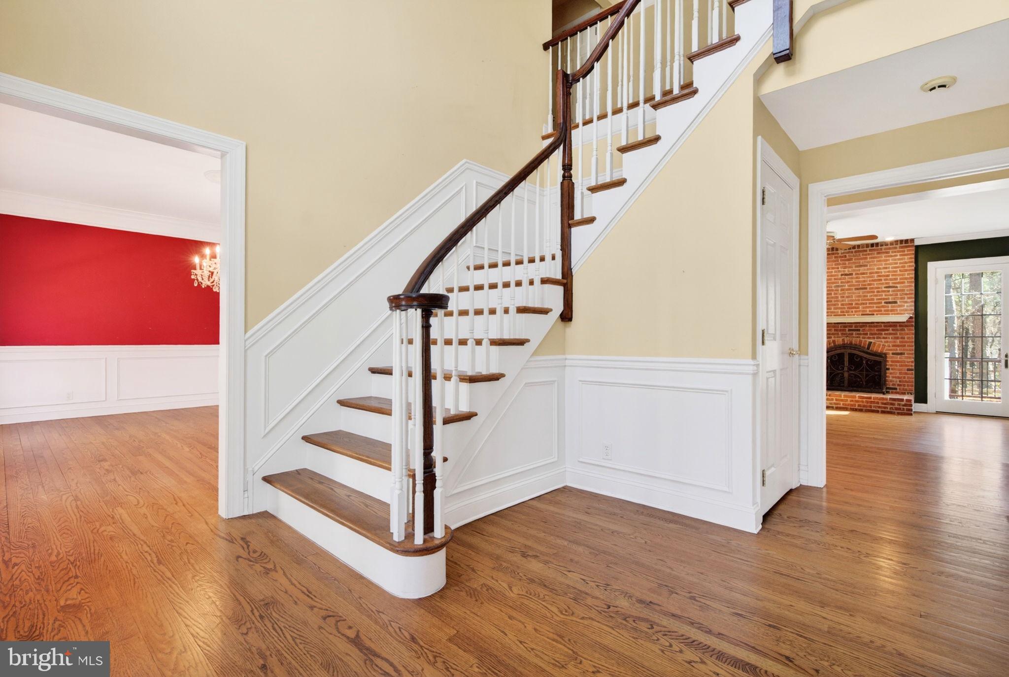 9 CLIFF SWALLOW DRIVE