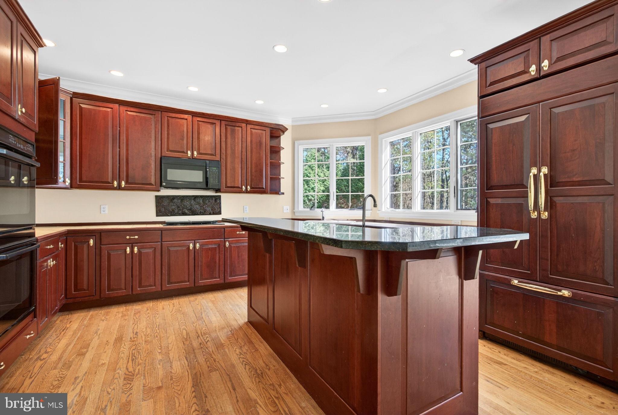 9 CLIFF SWALLOW DRIVE