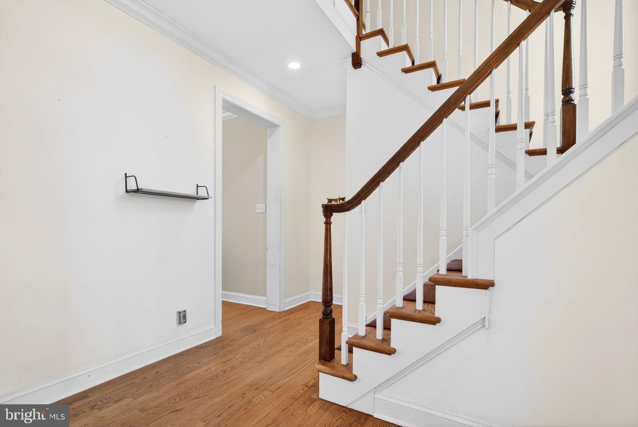 9 CLIFF SWALLOW DRIVE