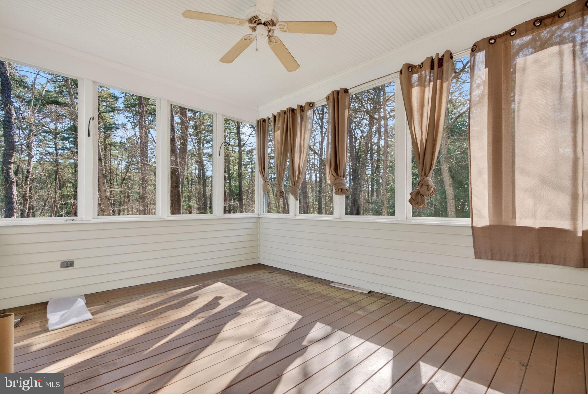 9 CLIFF SWALLOW DRIVE