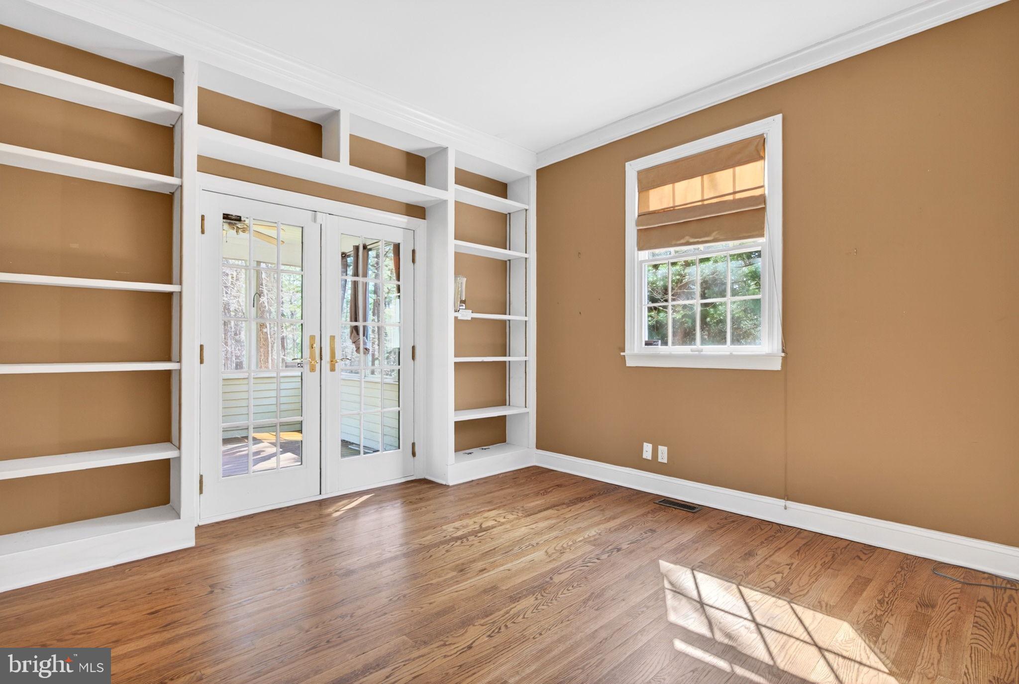 9 CLIFF SWALLOW DRIVE