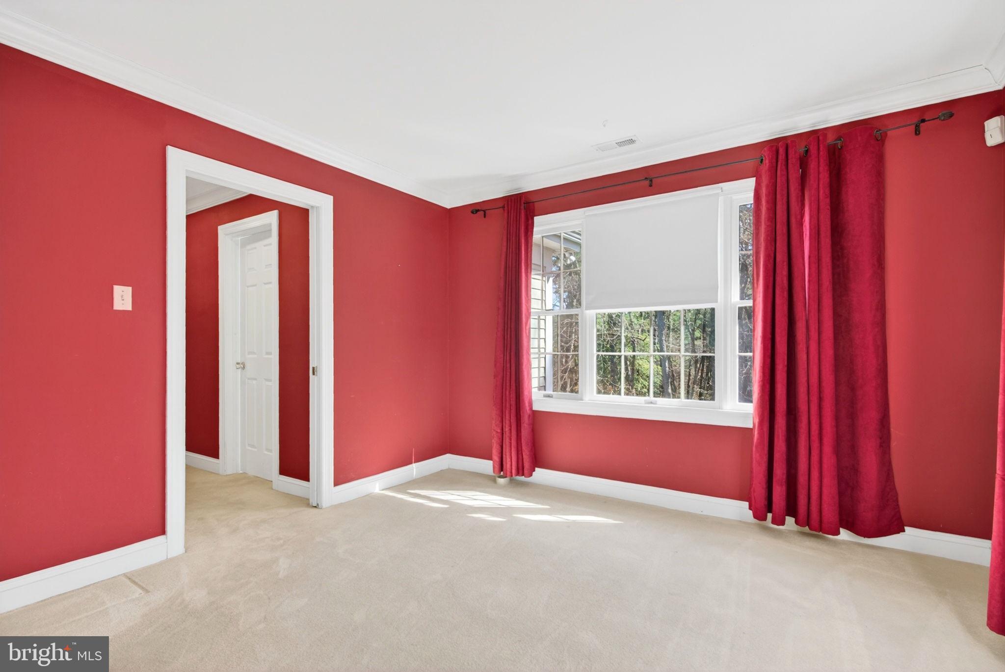 9 CLIFF SWALLOW DRIVE