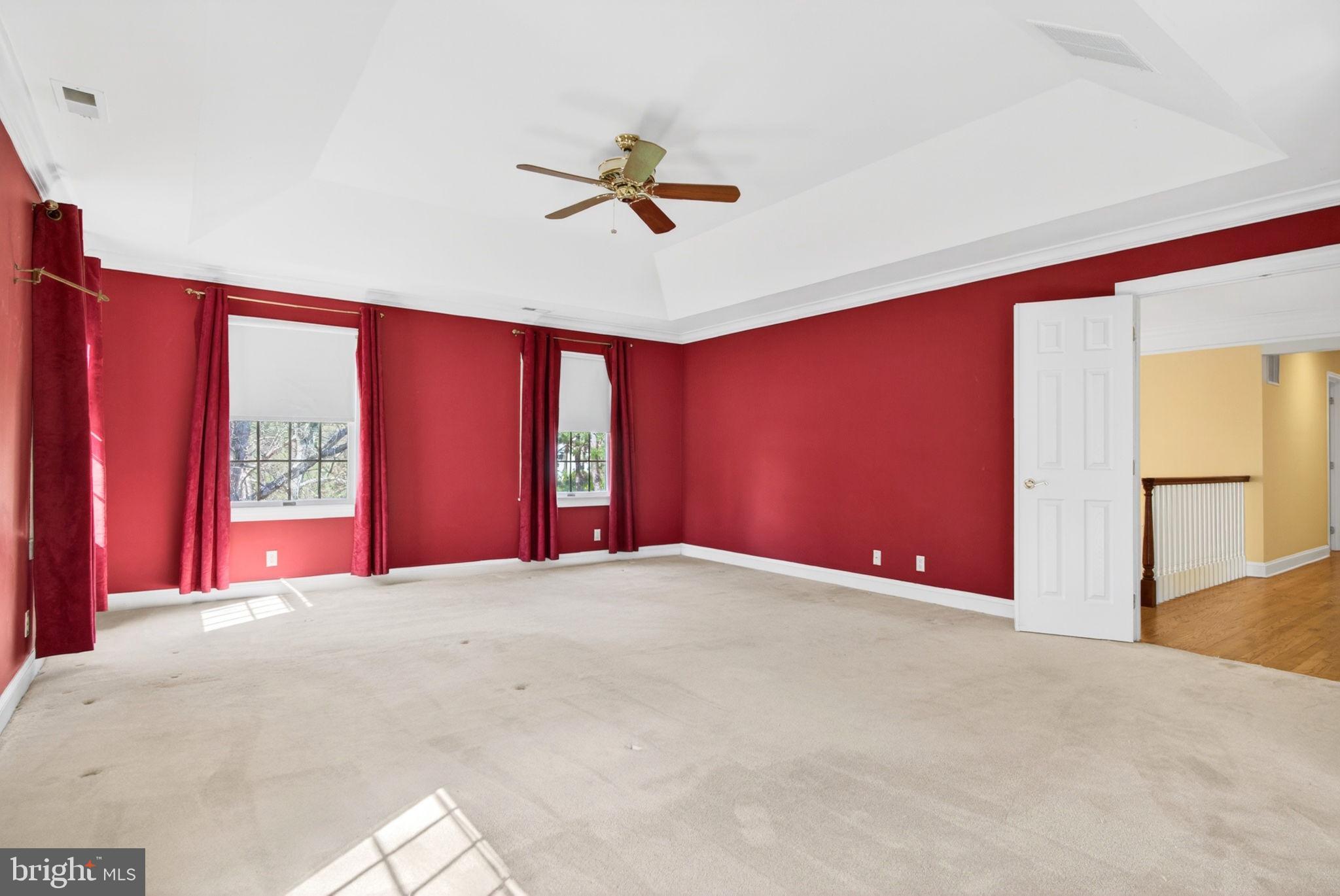 9 CLIFF SWALLOW DRIVE