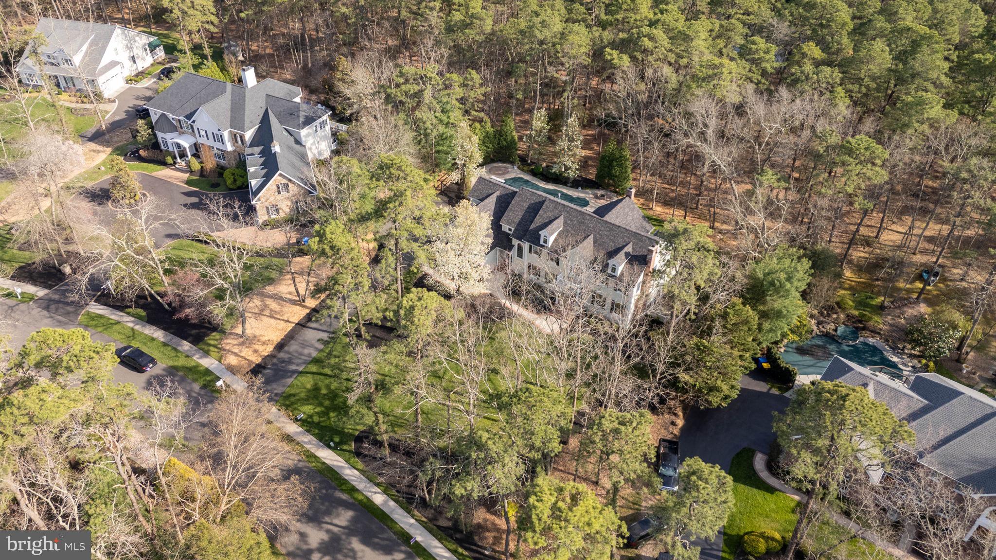 9 CLIFF SWALLOW DRIVE