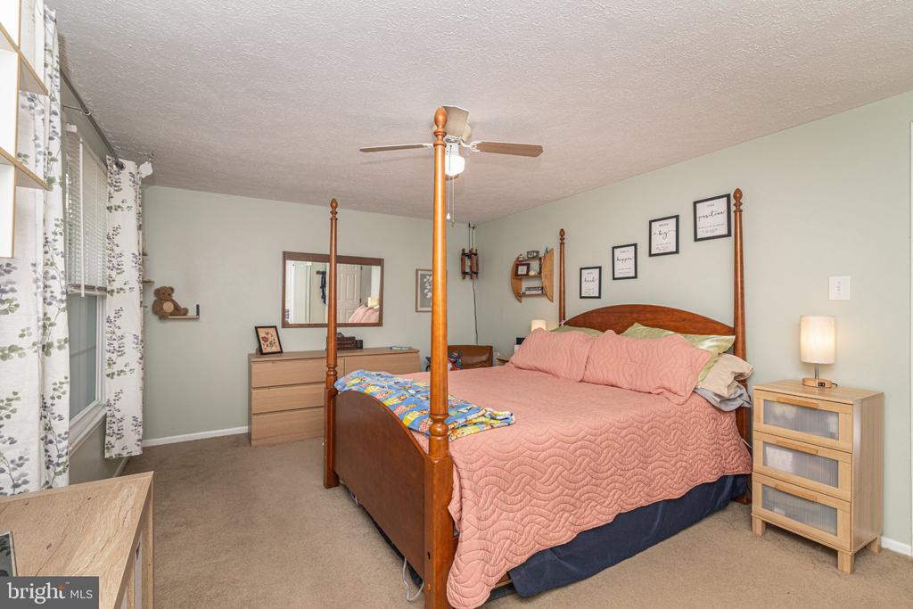 69 DORCHESTER CIRCLE