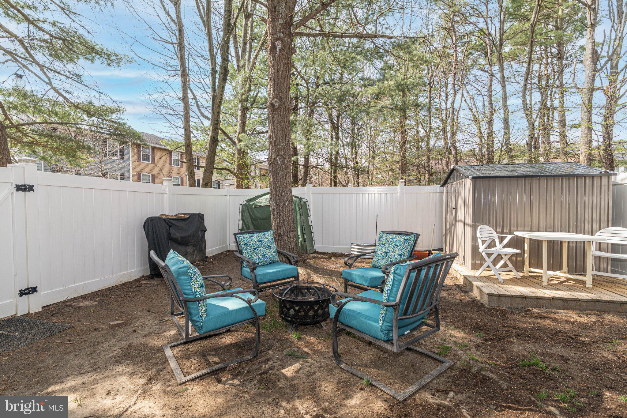 69 DORCHESTER CIRCLE