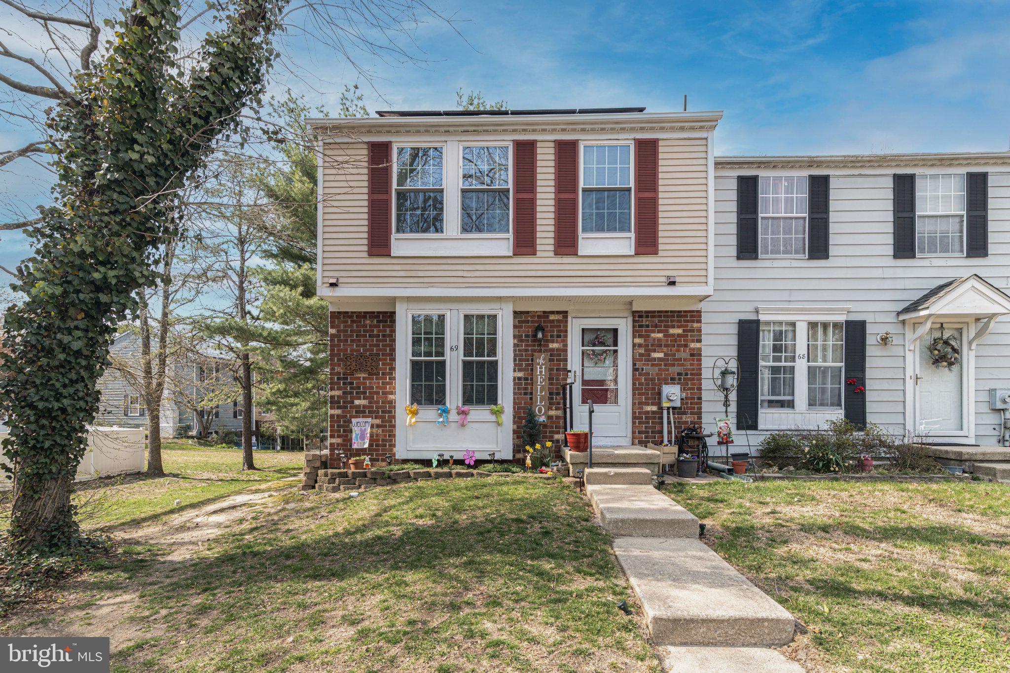 69 DORCHESTER CIRCLE