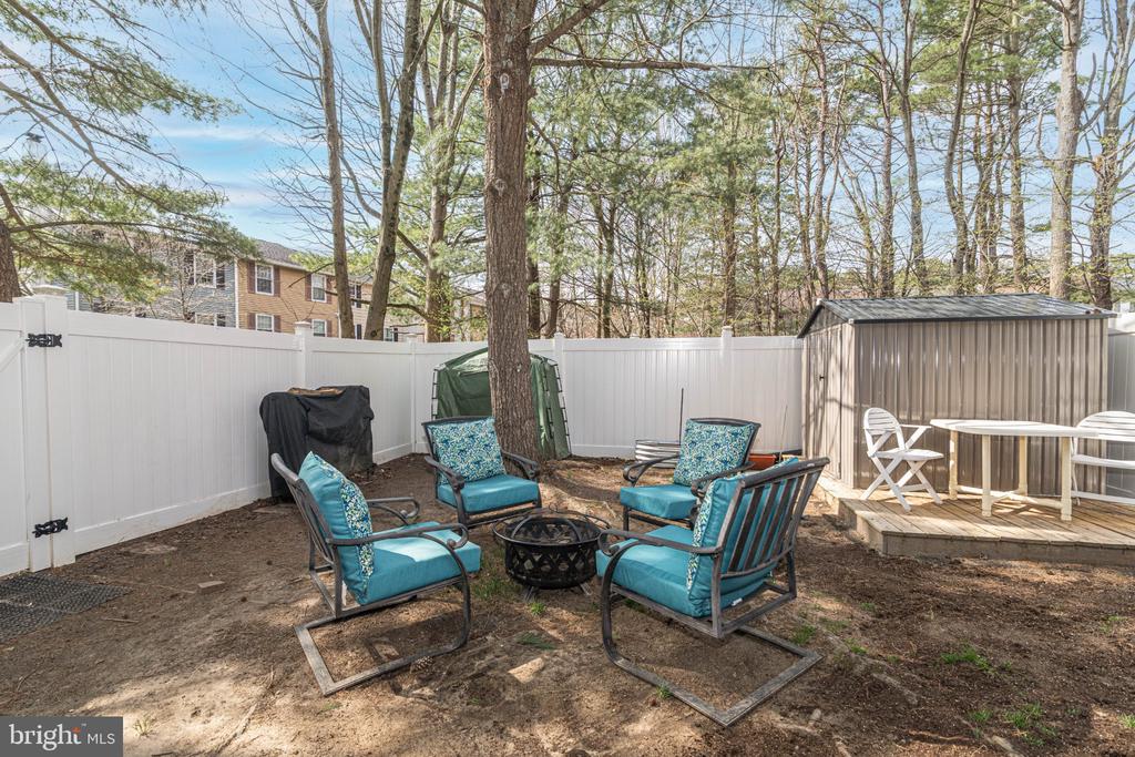 69 DORCHESTER CIRCLE