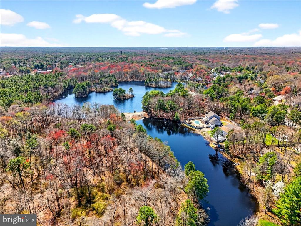 100 WOODLAKE DRIVE