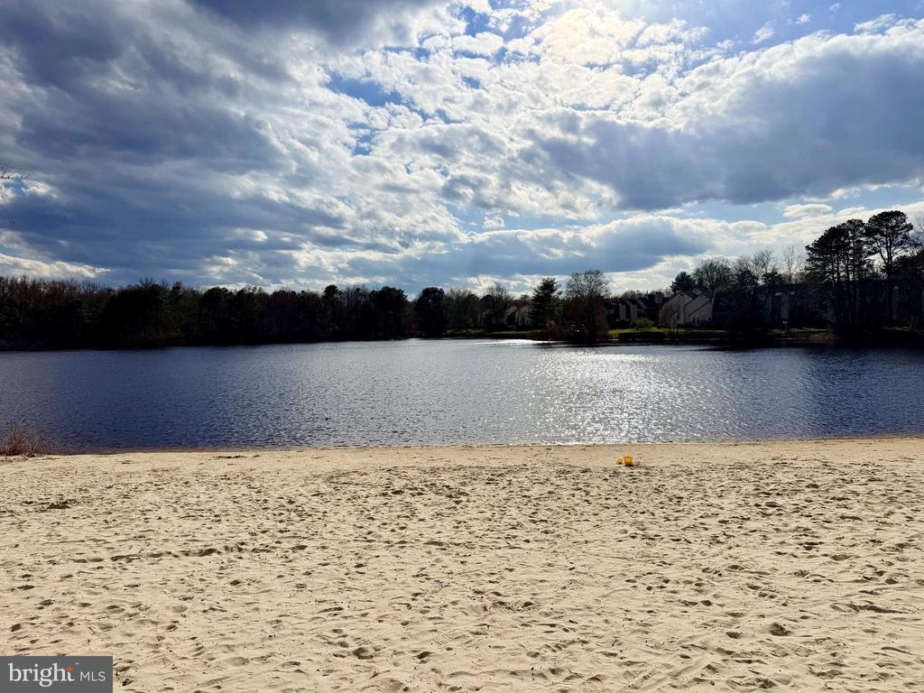 100 WOODLAKE DRIVE