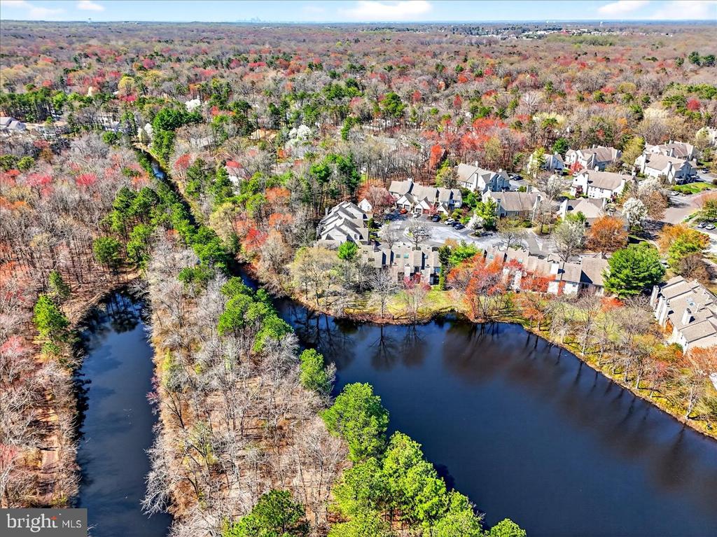 100 WOODLAKE DRIVE