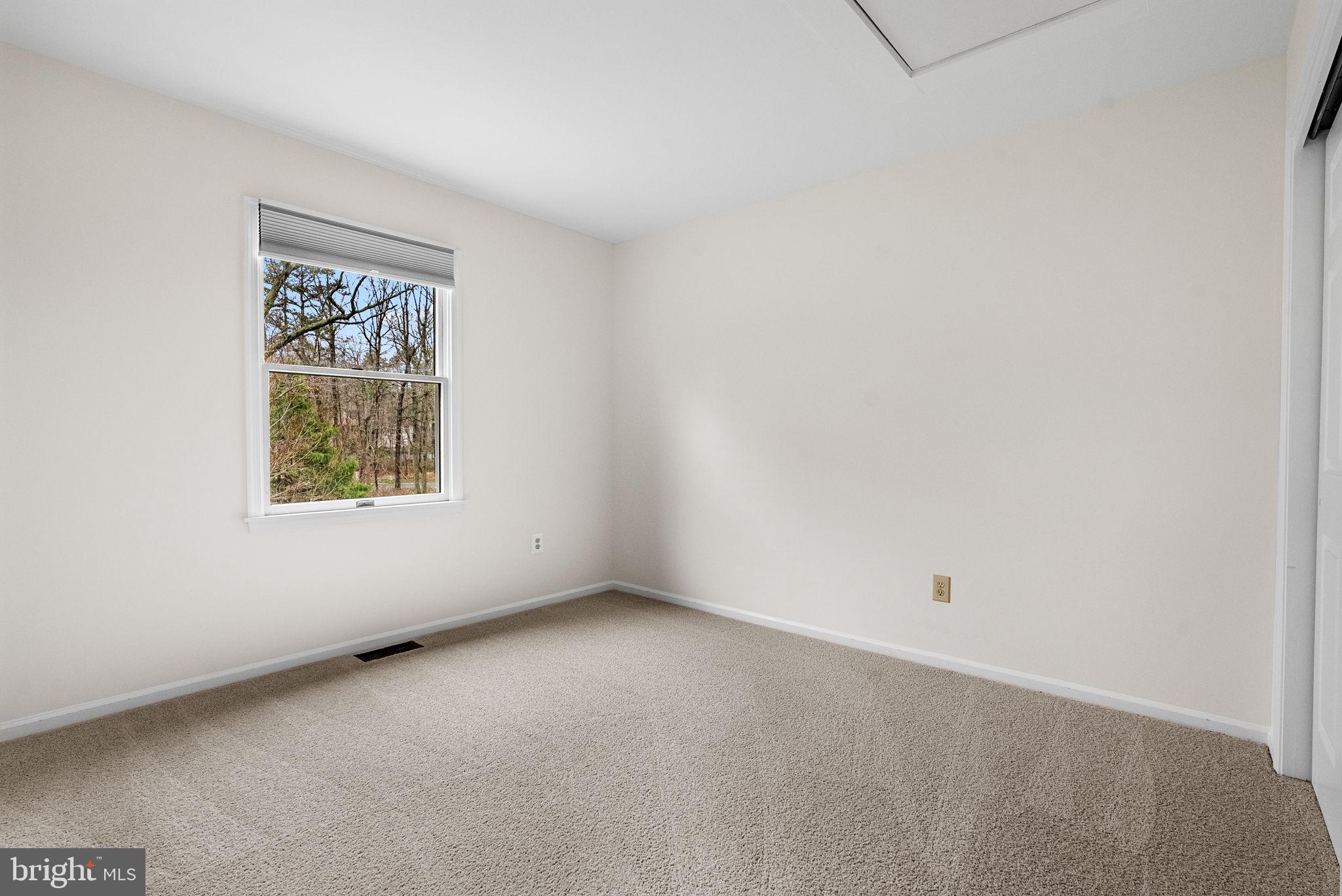 13 STONY CREEK COURT