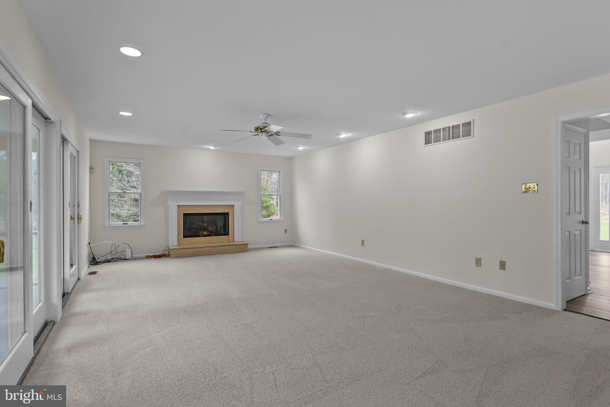 13 STONY CREEK COURT