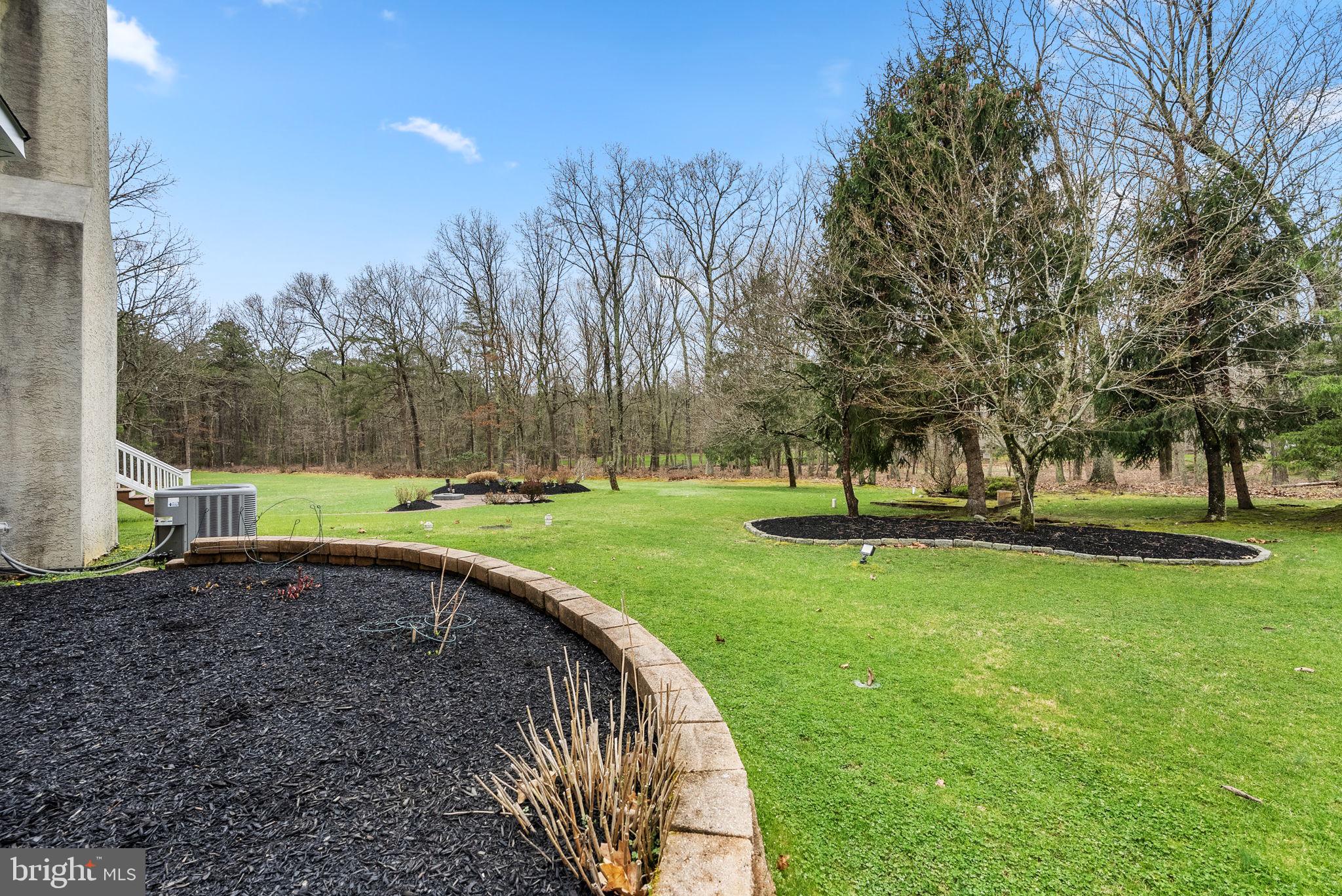 13 STONY CREEK COURT