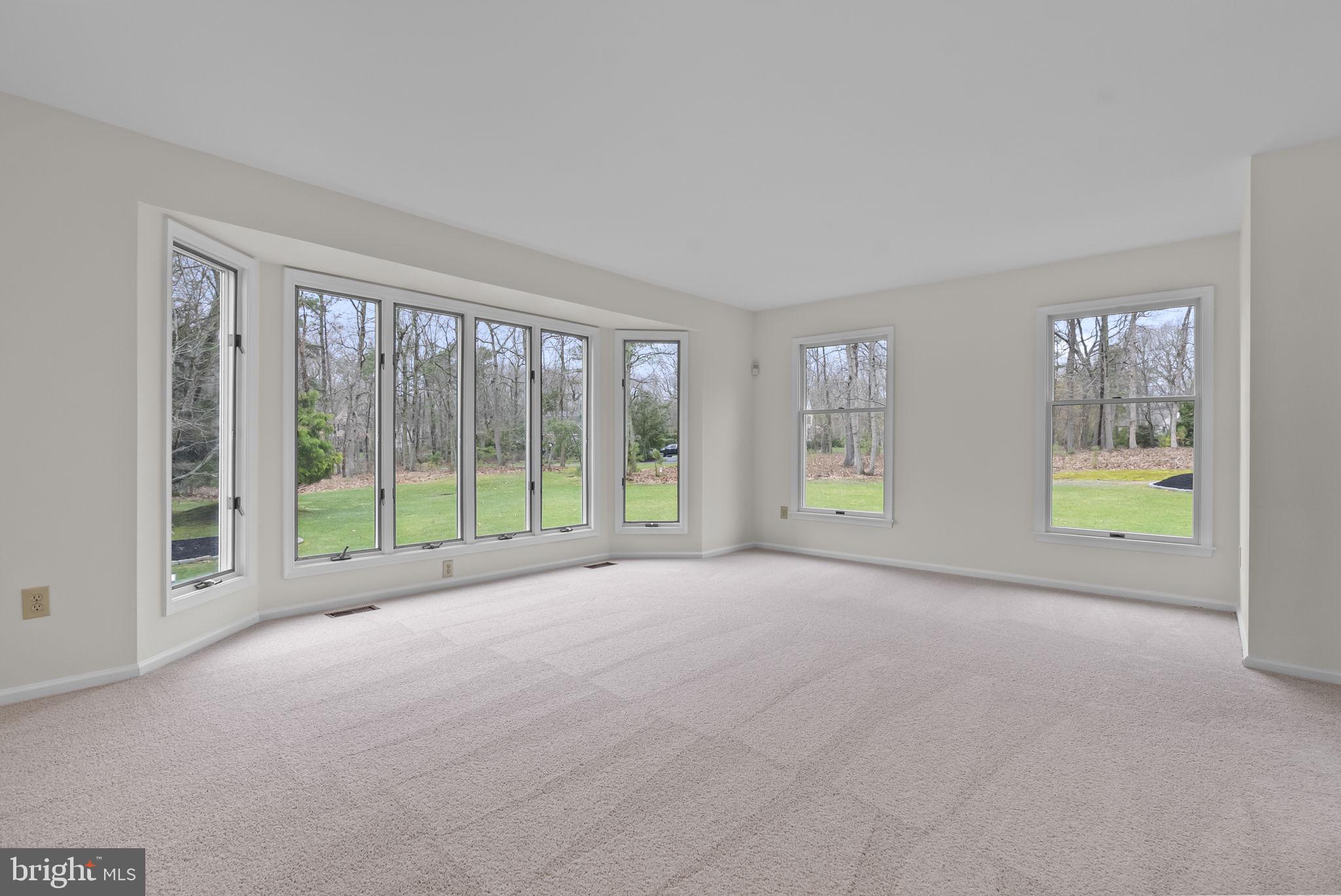 13 STONY CREEK COURT