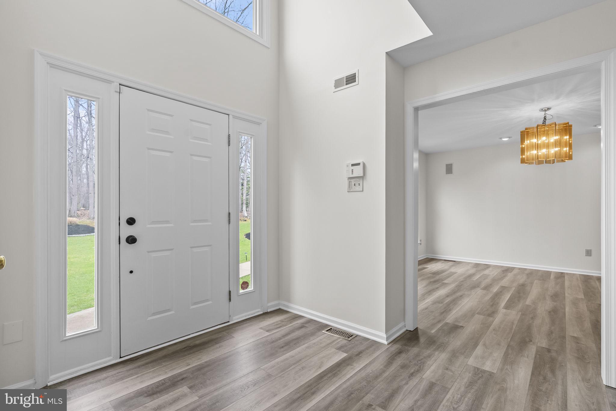 13 STONY CREEK COURT