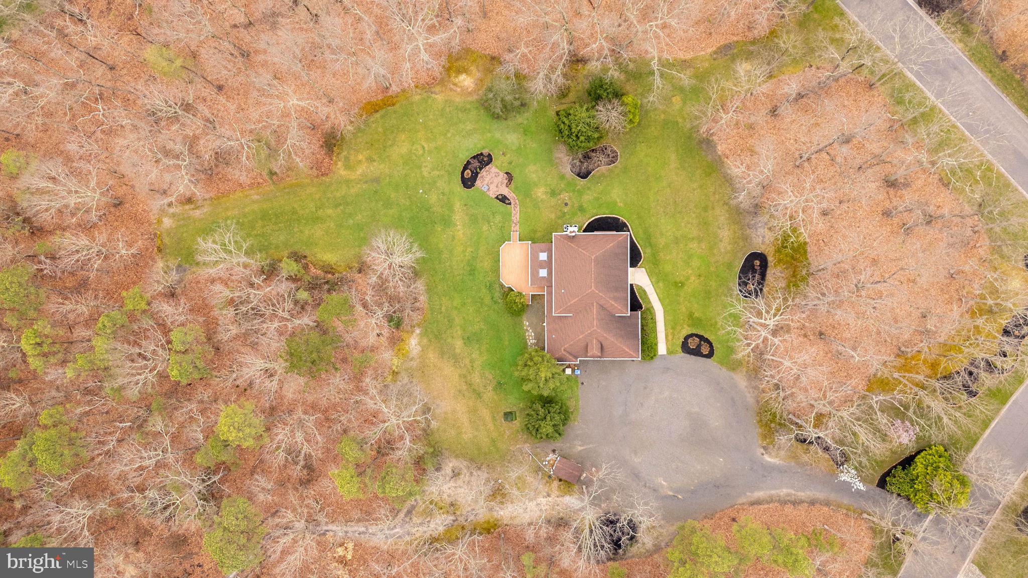 13 STONY CREEK COURT