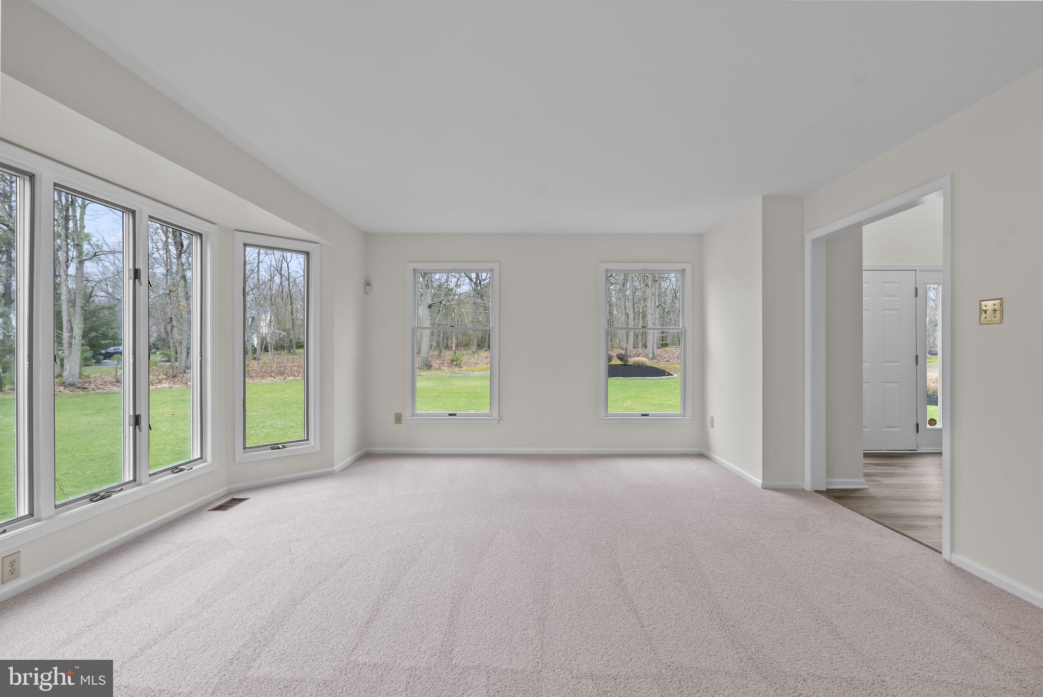 13 STONY CREEK COURT