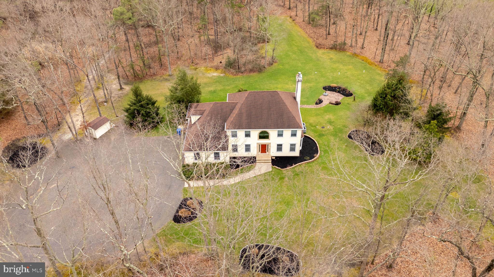 13 STONY CREEK COURT