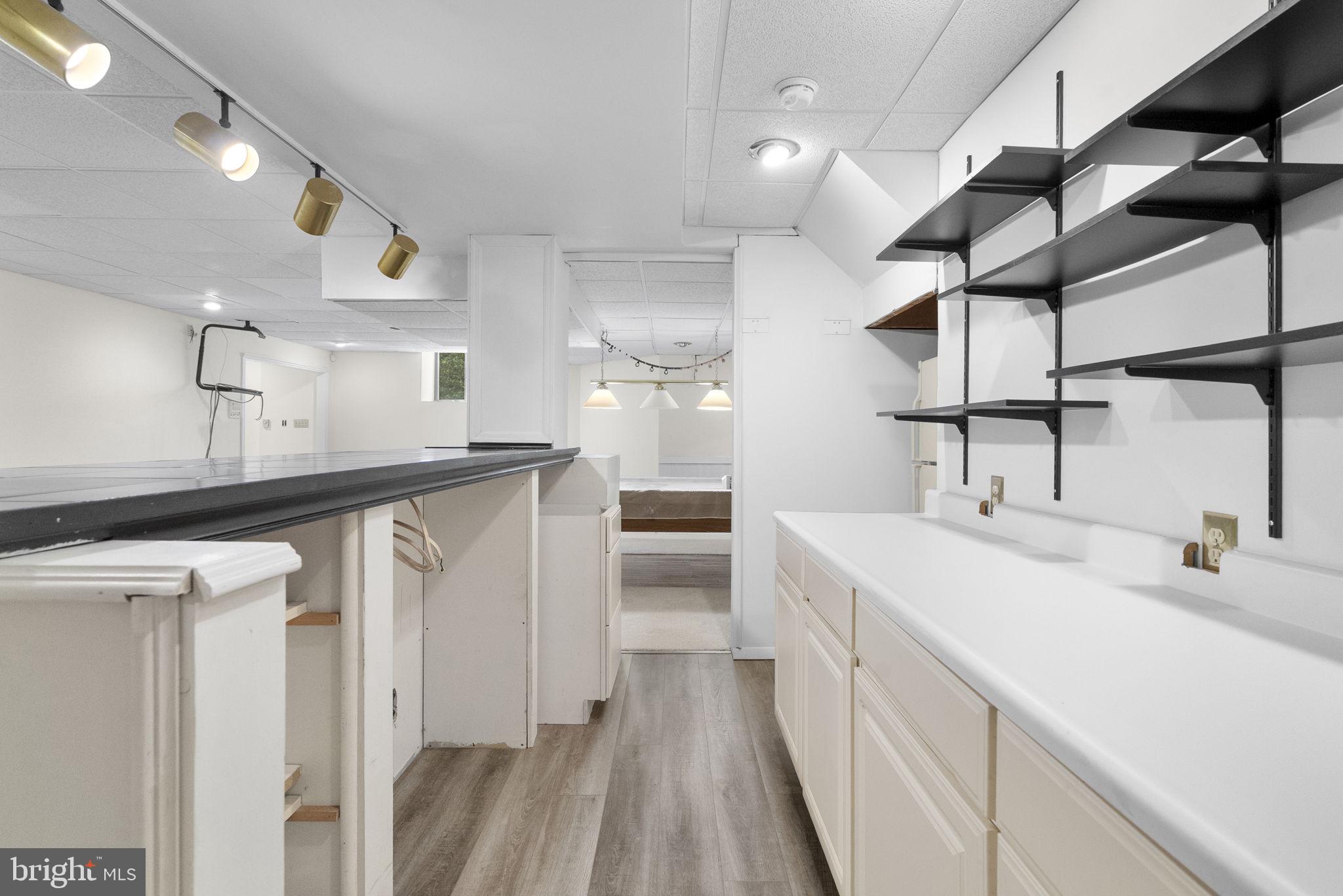 13 STONY CREEK COURT