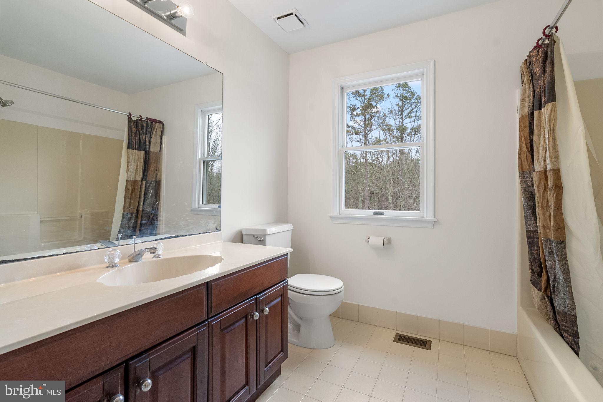 13 STONY CREEK COURT