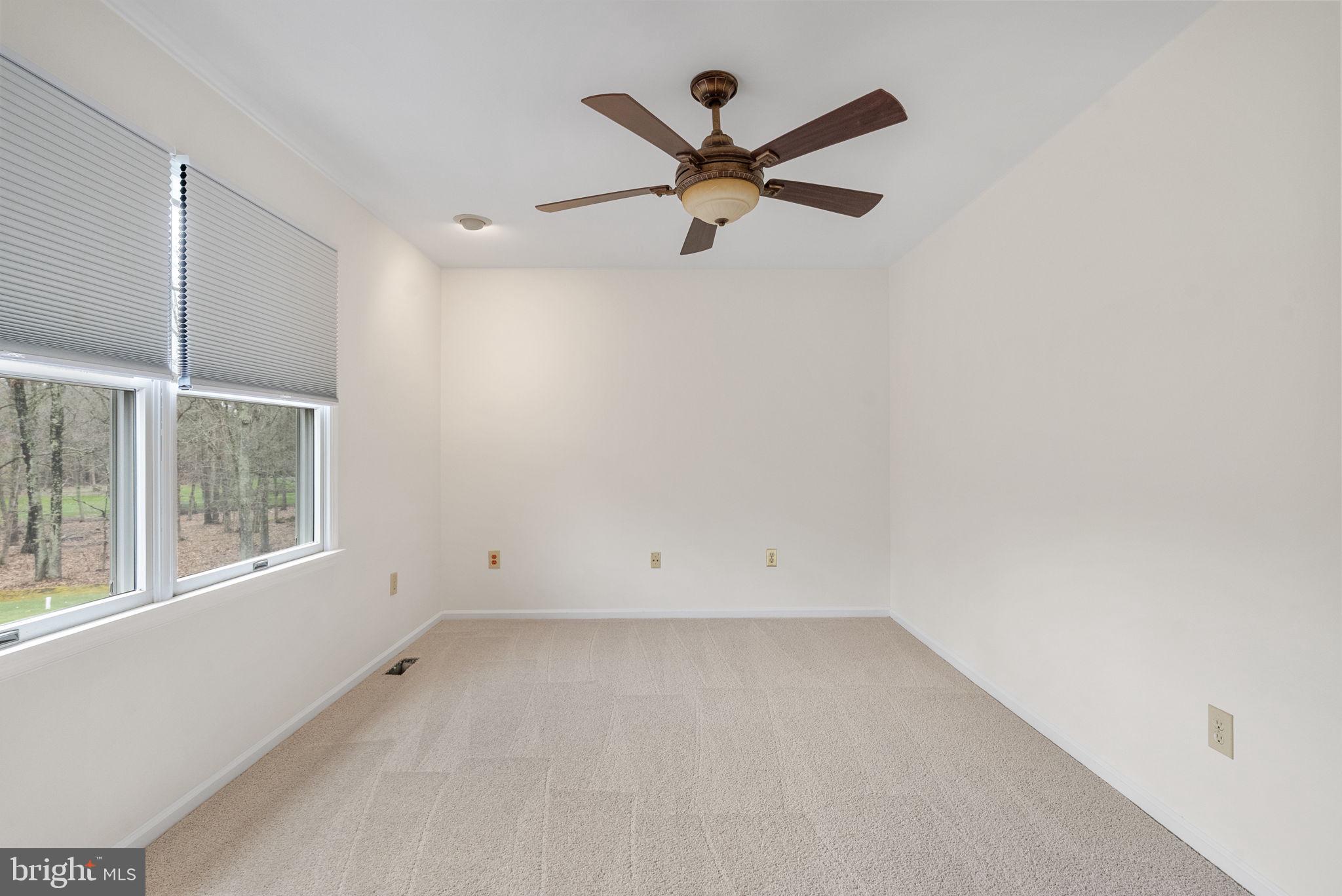 13 STONY CREEK COURT