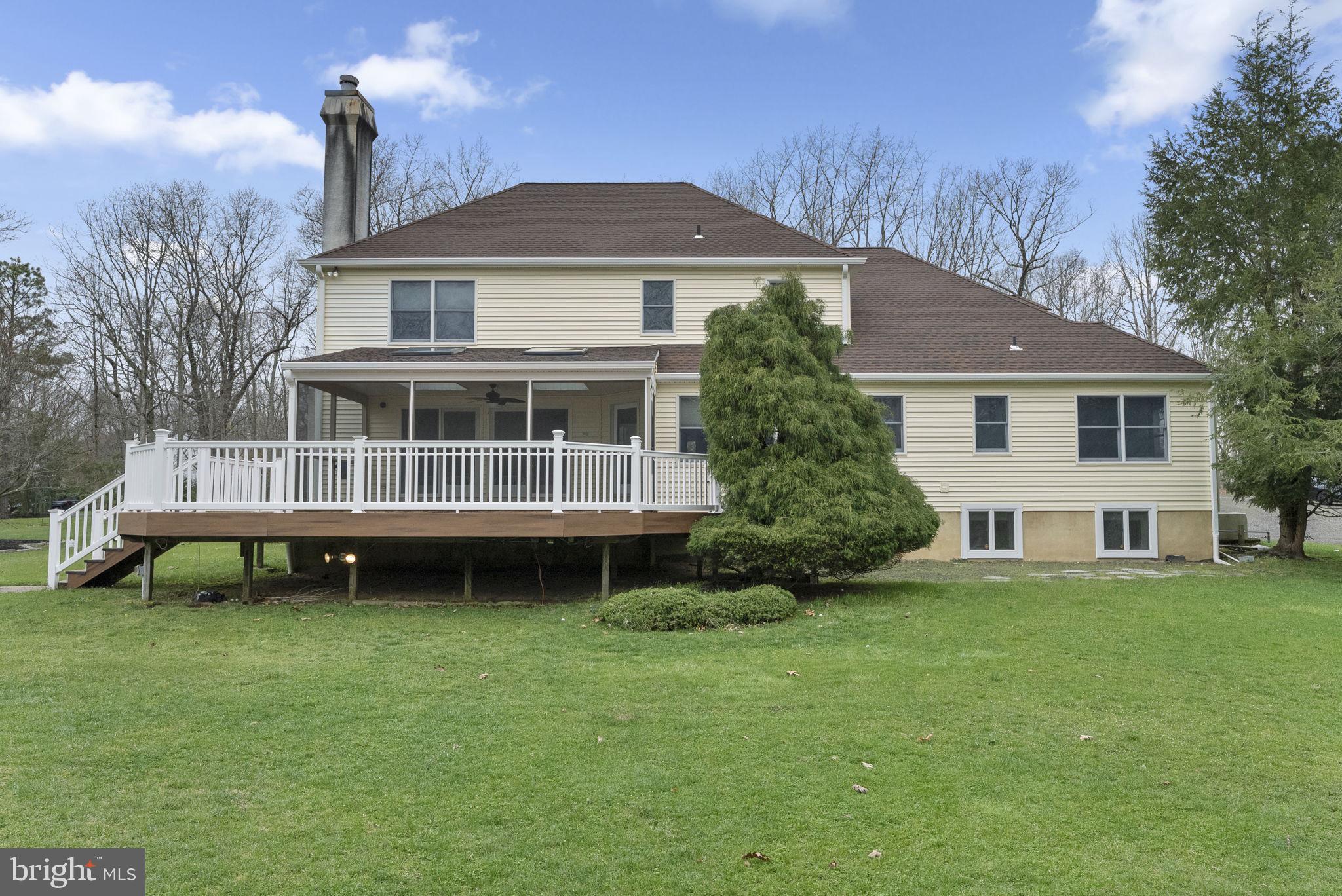 13 STONY CREEK COURT