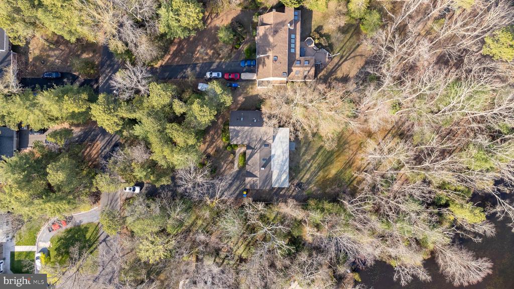 39 OAKWOOD DRIVE
