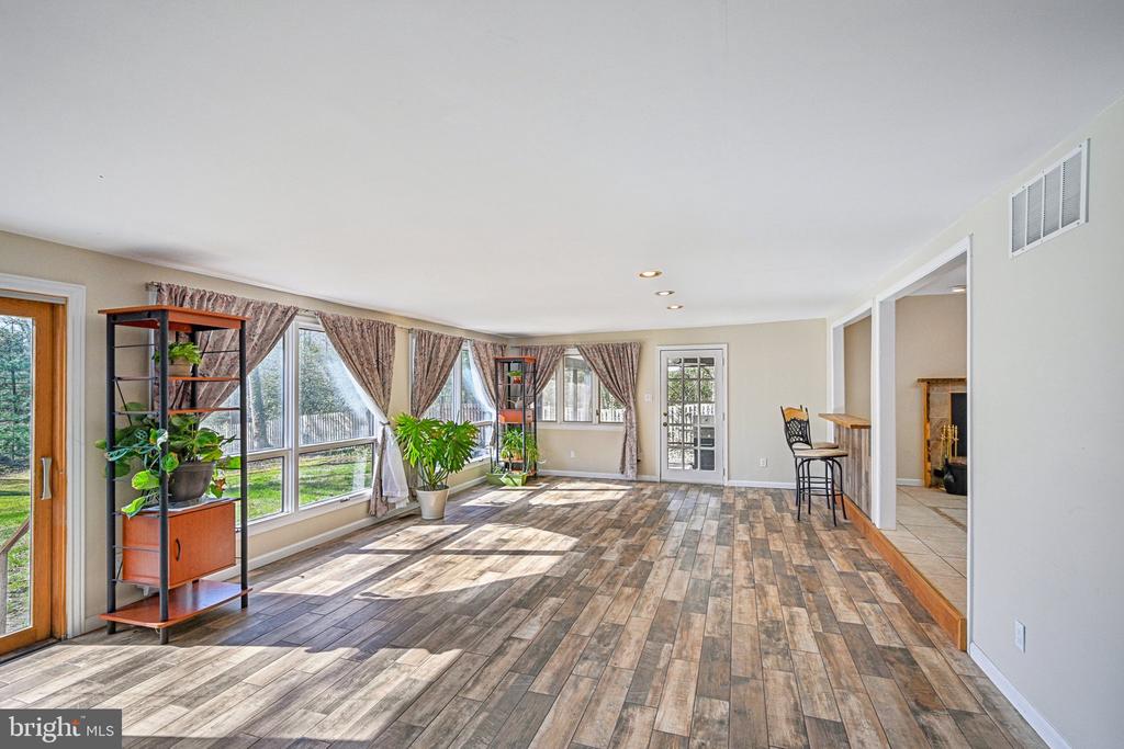 39 OAKWOOD DRIVE