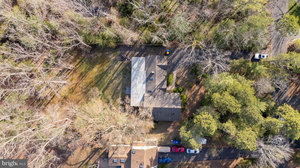 39 OAKWOOD DRIVE