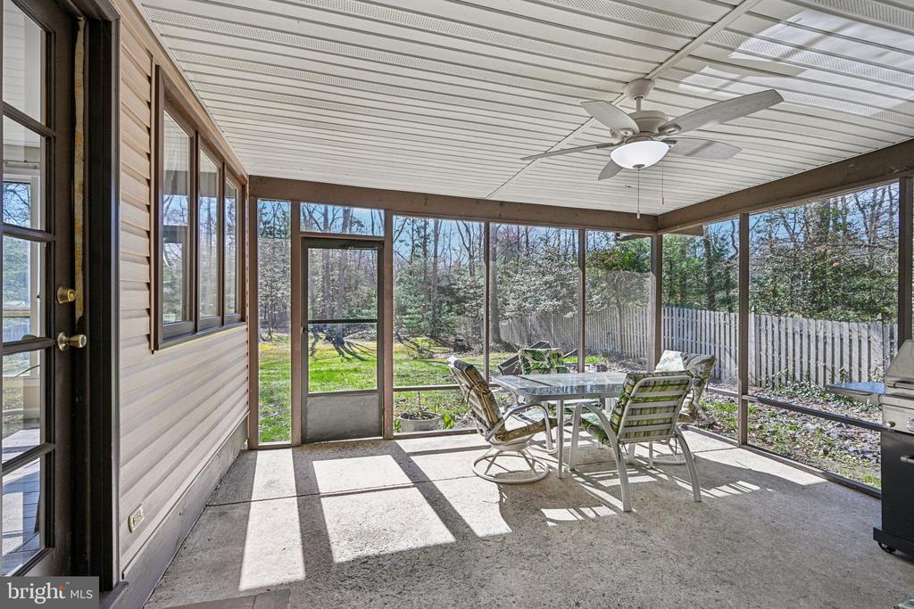 39 OAKWOOD DRIVE