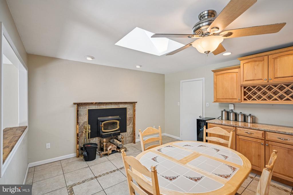 39 OAKWOOD DRIVE