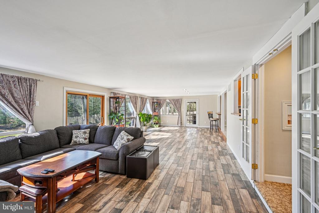 39 OAKWOOD DRIVE